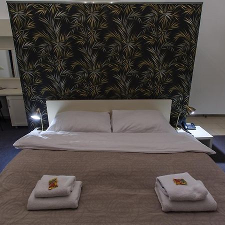 Hotel Villa Necas Жилина Экстерьер фото